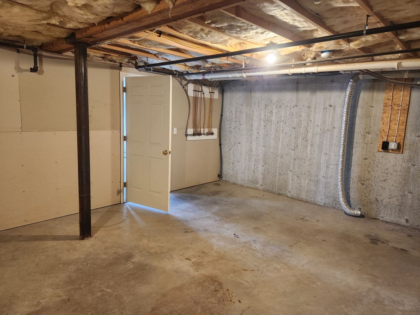 Newmarket Apartment: 3 Bennett Way