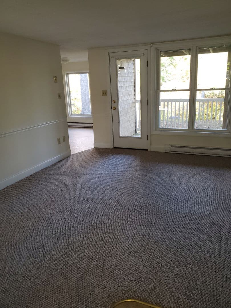 Newmarket Apartment: 26H Piscassic Street