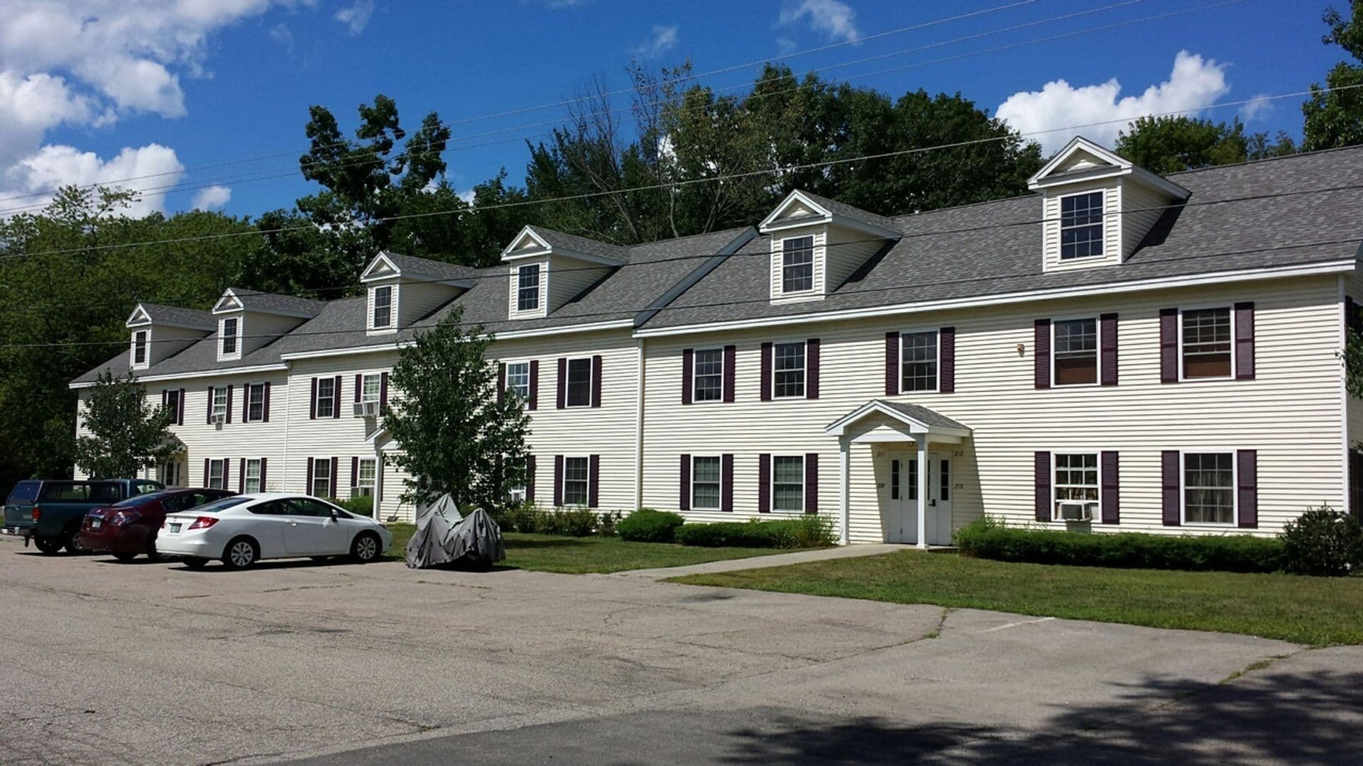Newmarket Apartment: 1-5 Pulaski Drive