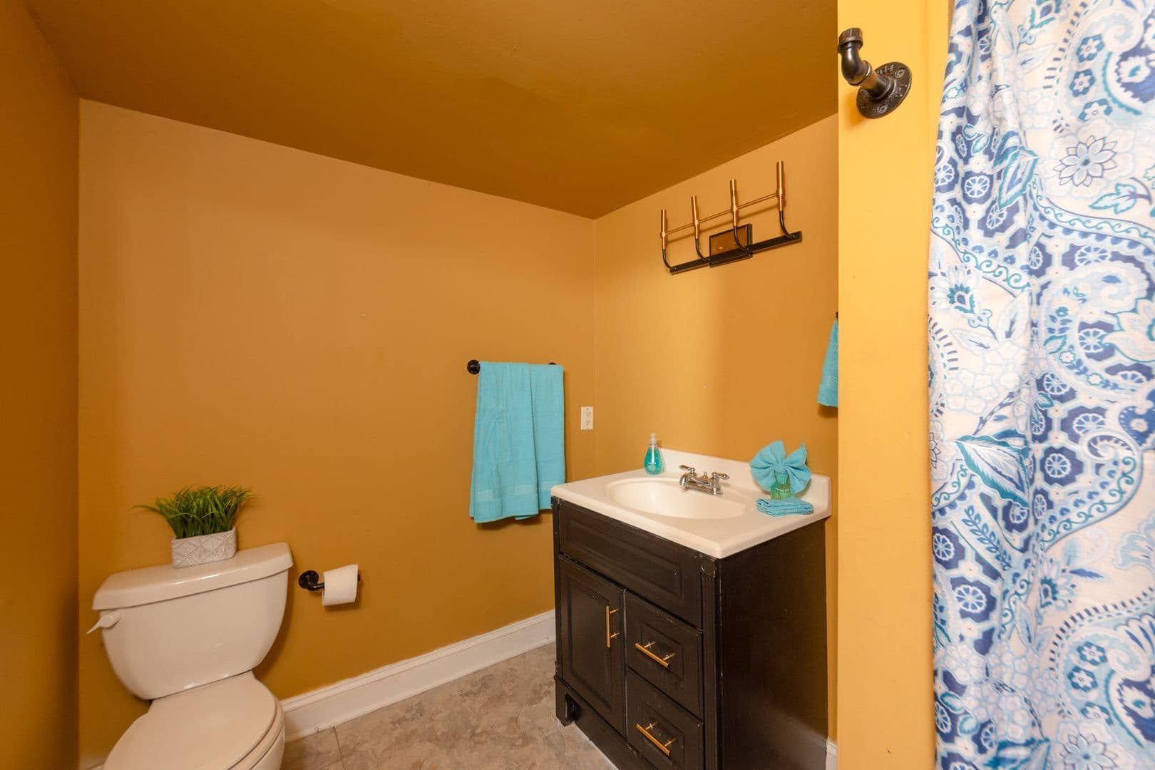 New Providence House: 4 East Miller Road