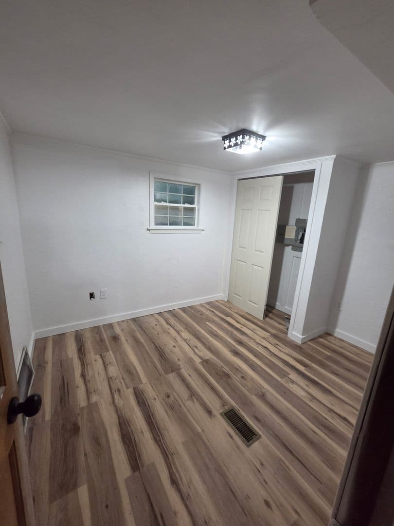 Bainbridge House: 1478 Keener Rd