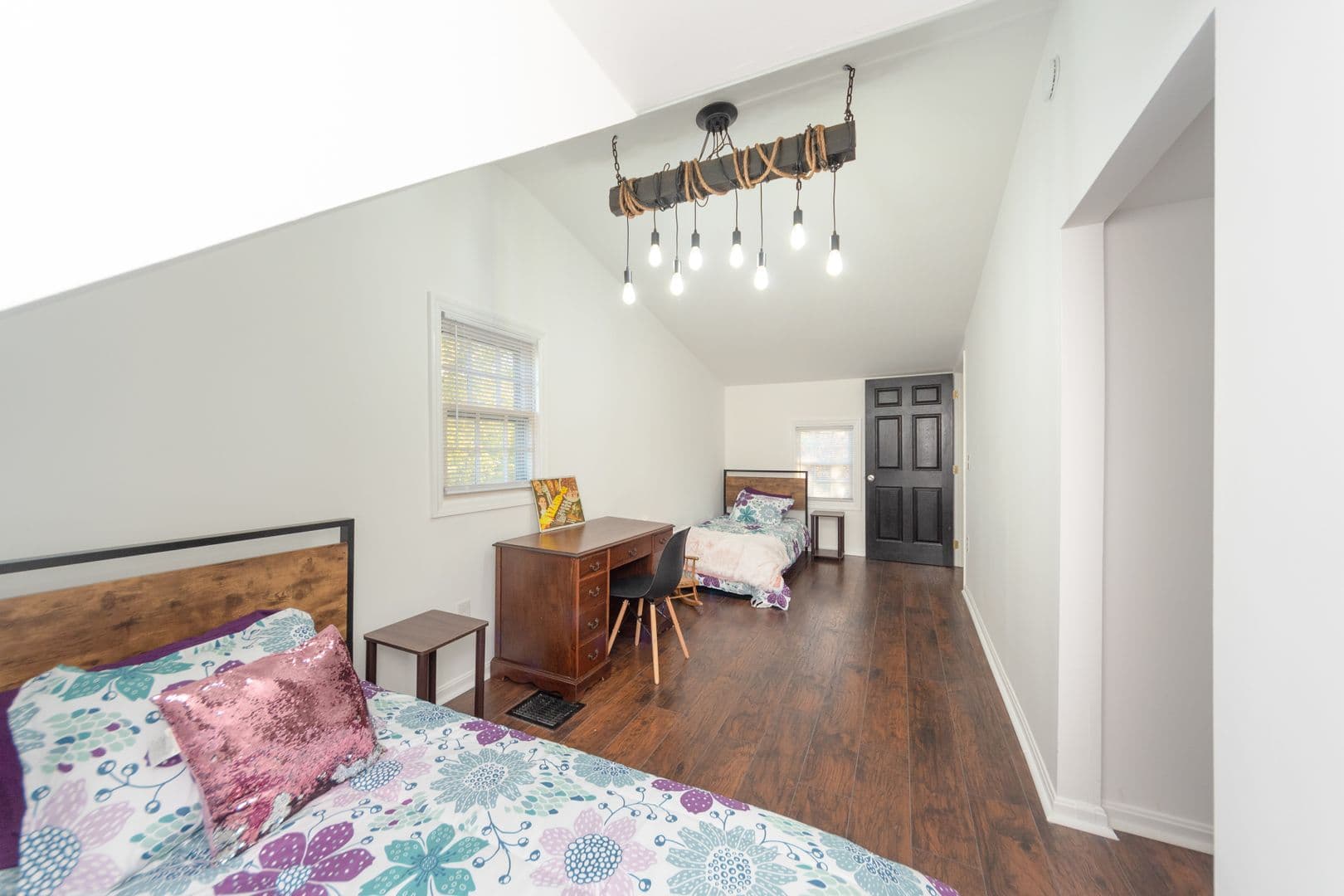 Millersville House: 7 Circle Rd