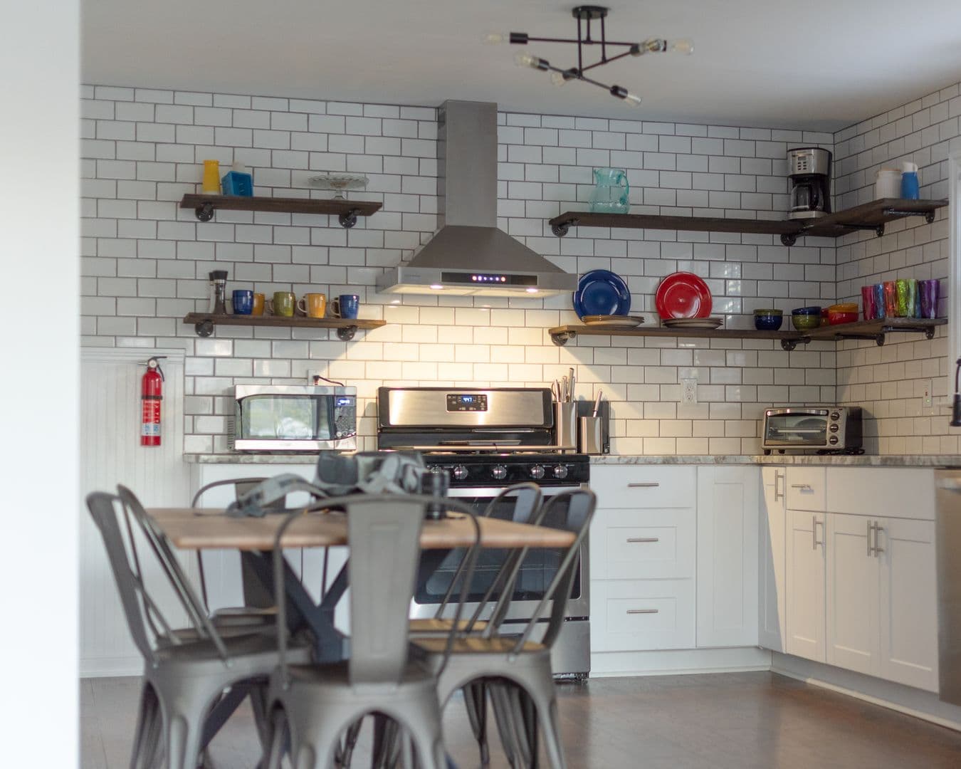 Millersville House: 7 Circle Rd