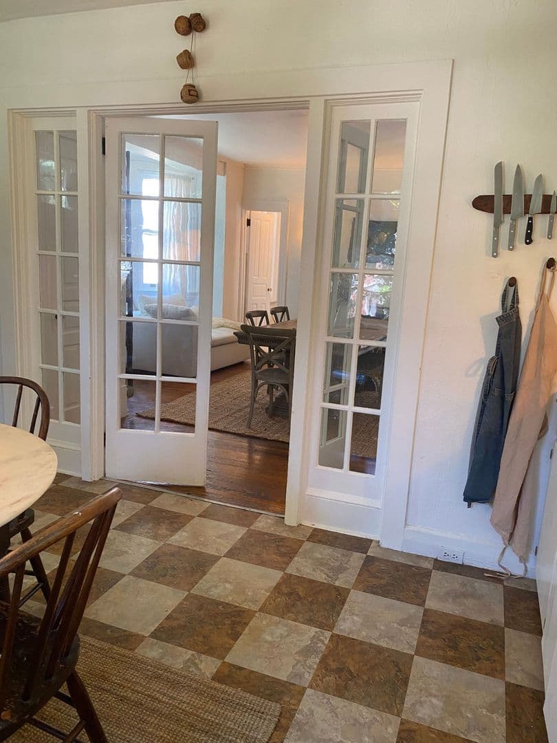 Lancaster Apartment: 428 North Duke Street