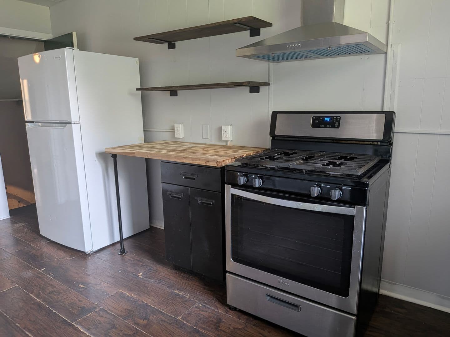 Lancaster House: 1216 Clark Street
