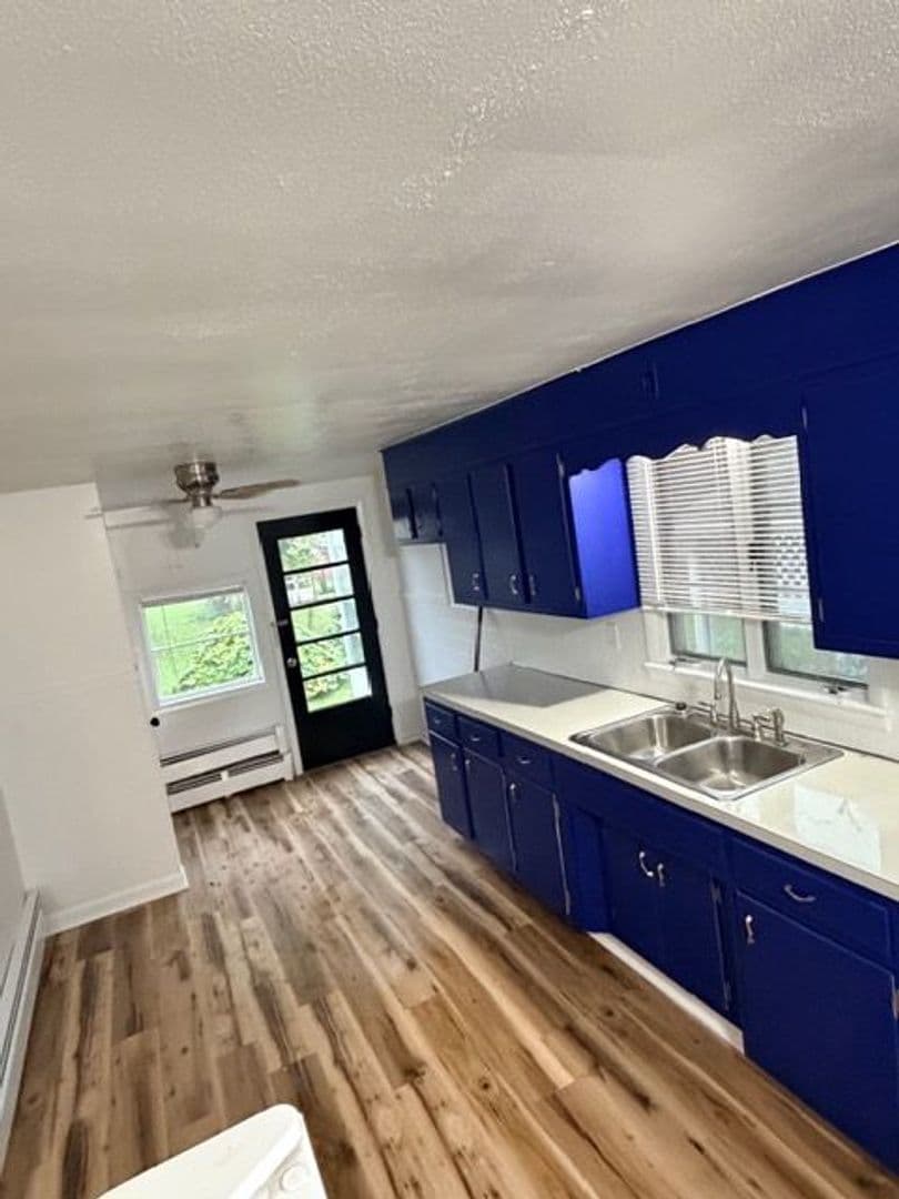 Ephrata House: 59 East Franklin Street