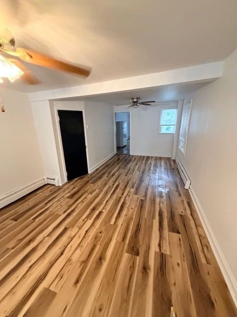 Ephrata House: 59 East Franklin Street