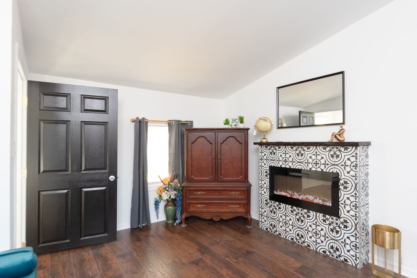 Millersville House: 7 Circle Rd