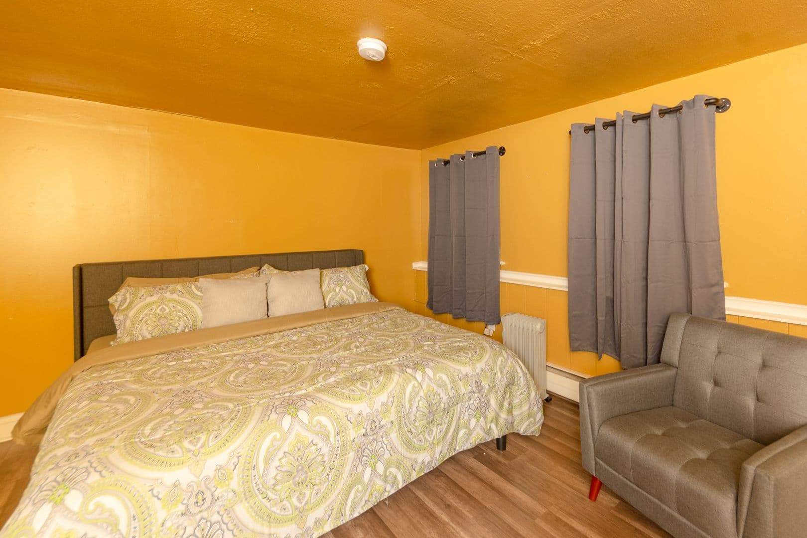 New Providence House: 4 East Miller Road