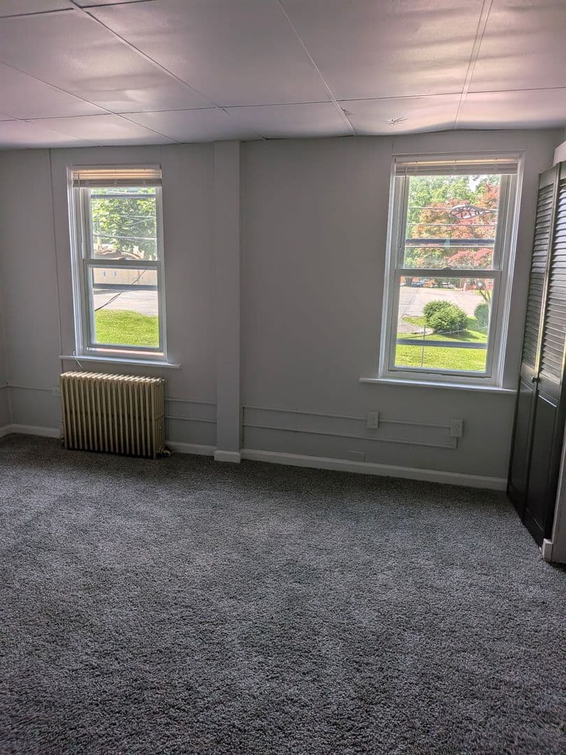 Lancaster House: 1216 Clark Street