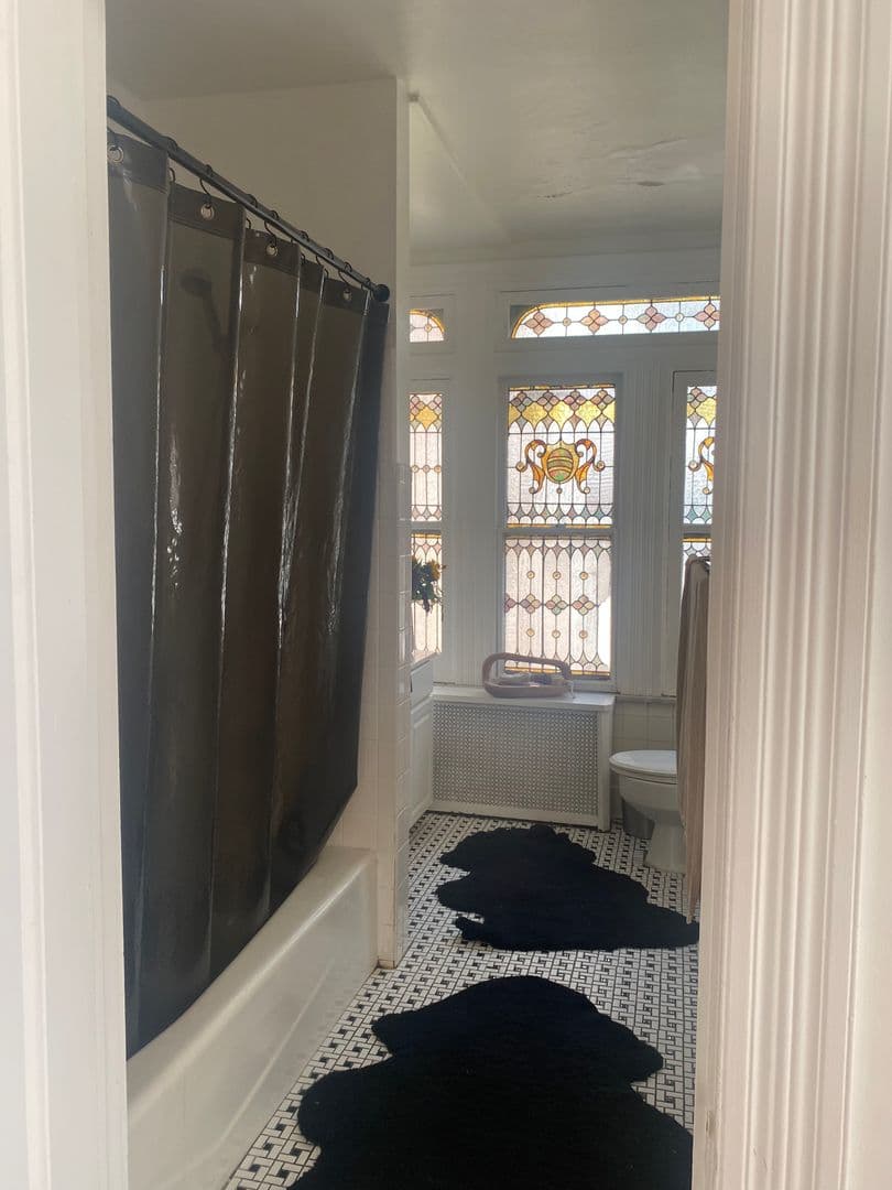 Lancaster Apartment: 428 North Duke Street