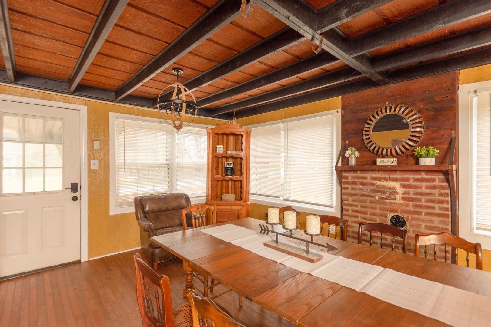 New Providence House: 4 East Miller Road