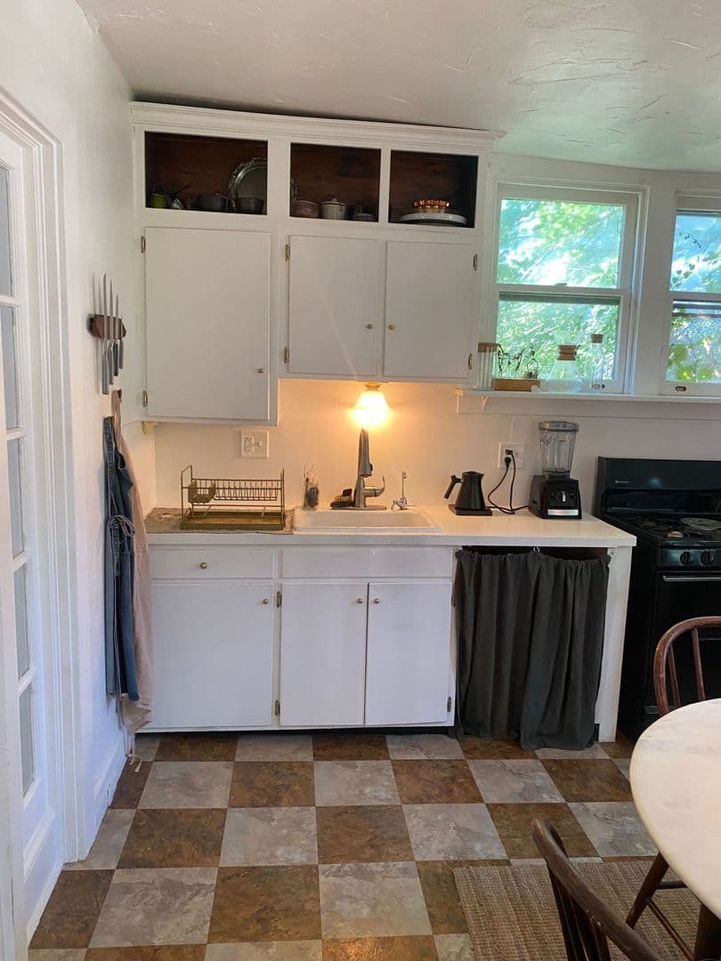 Lancaster Apartment: 428 North Duke Street