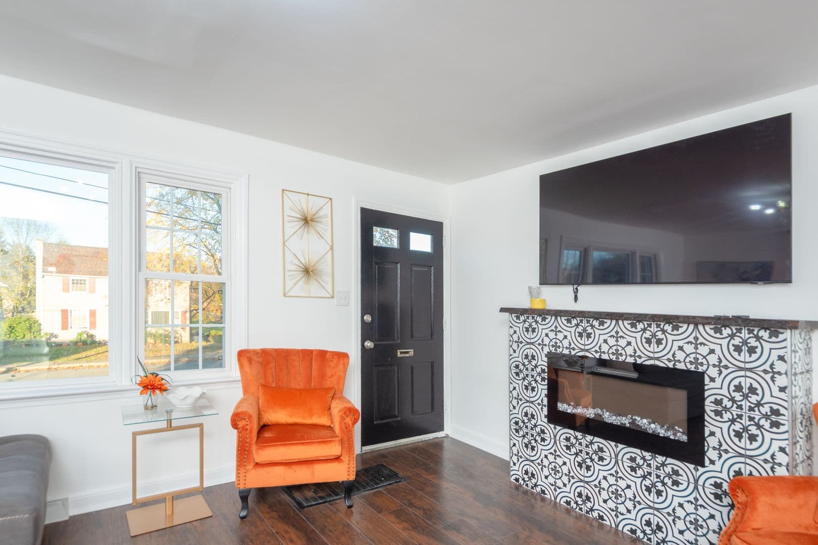 Millersville House: 7 Circle Rd