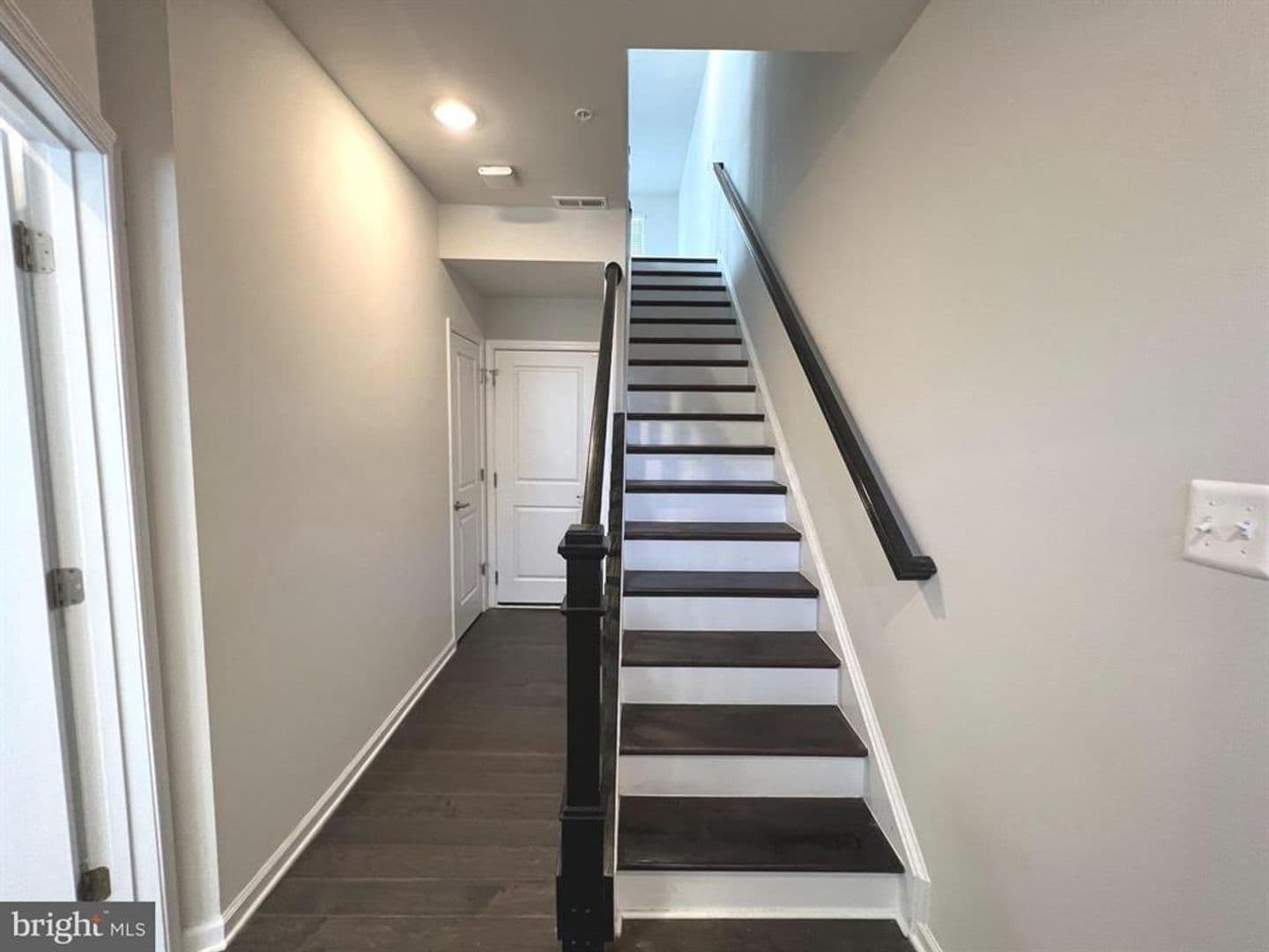 Jessup House: 7801 Rosella Lane