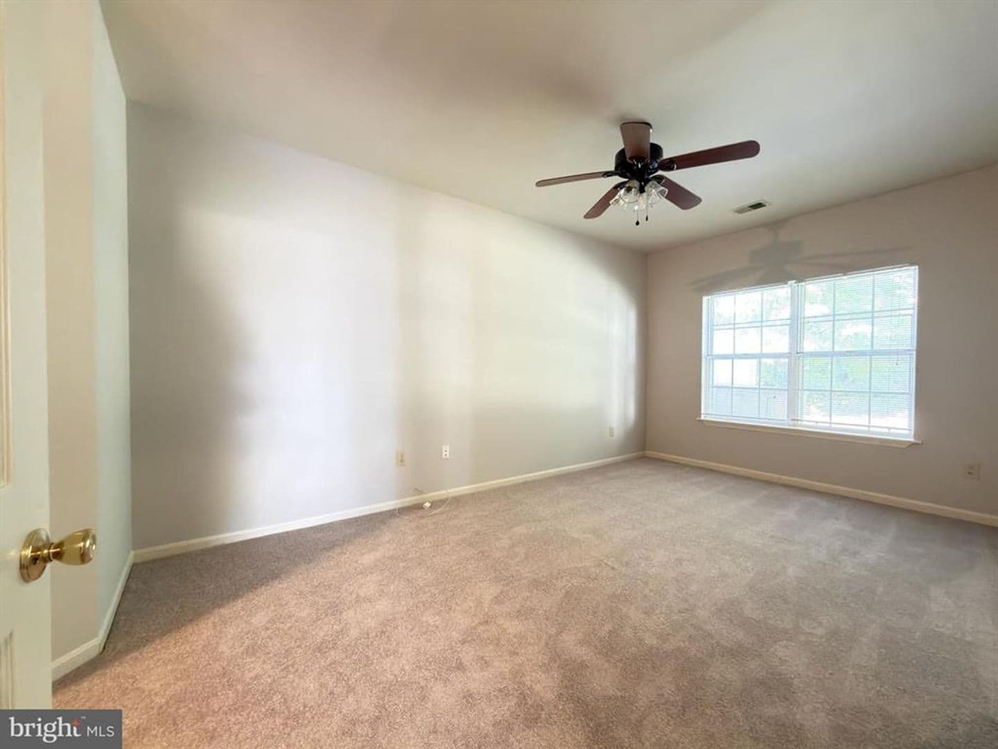 Crofton House: 1426 Nutwood Court