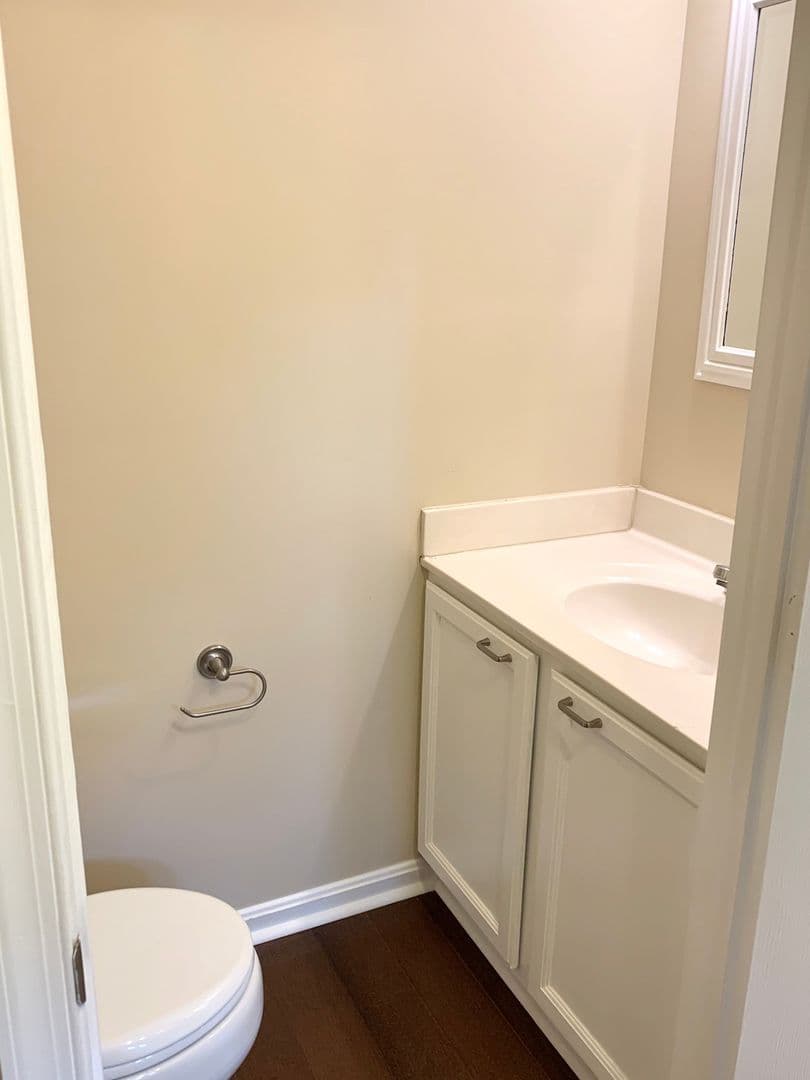 Reisterstown House: 4 Putman Court