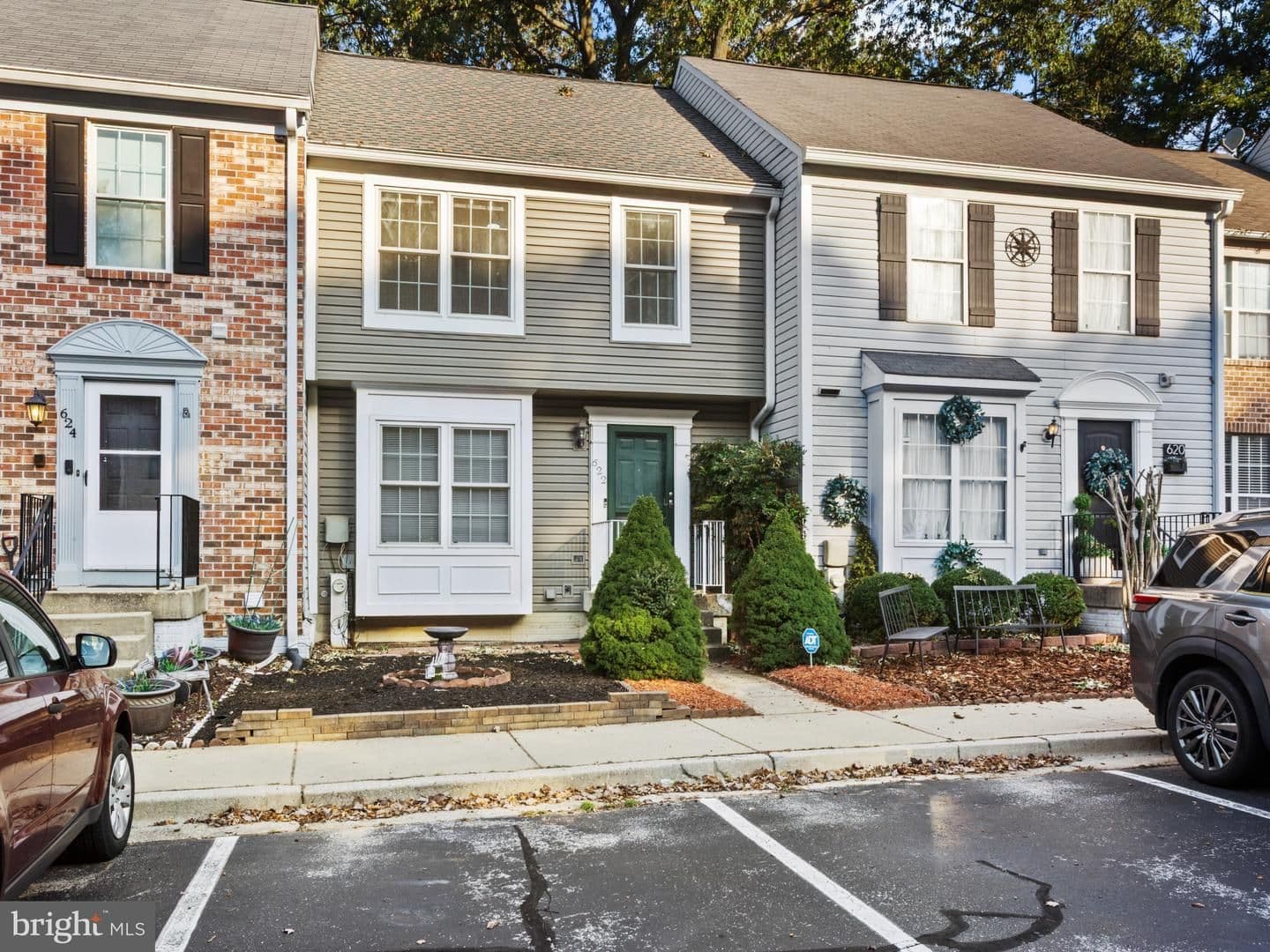 Odenton Townhome: 622 Lions Gate Lane