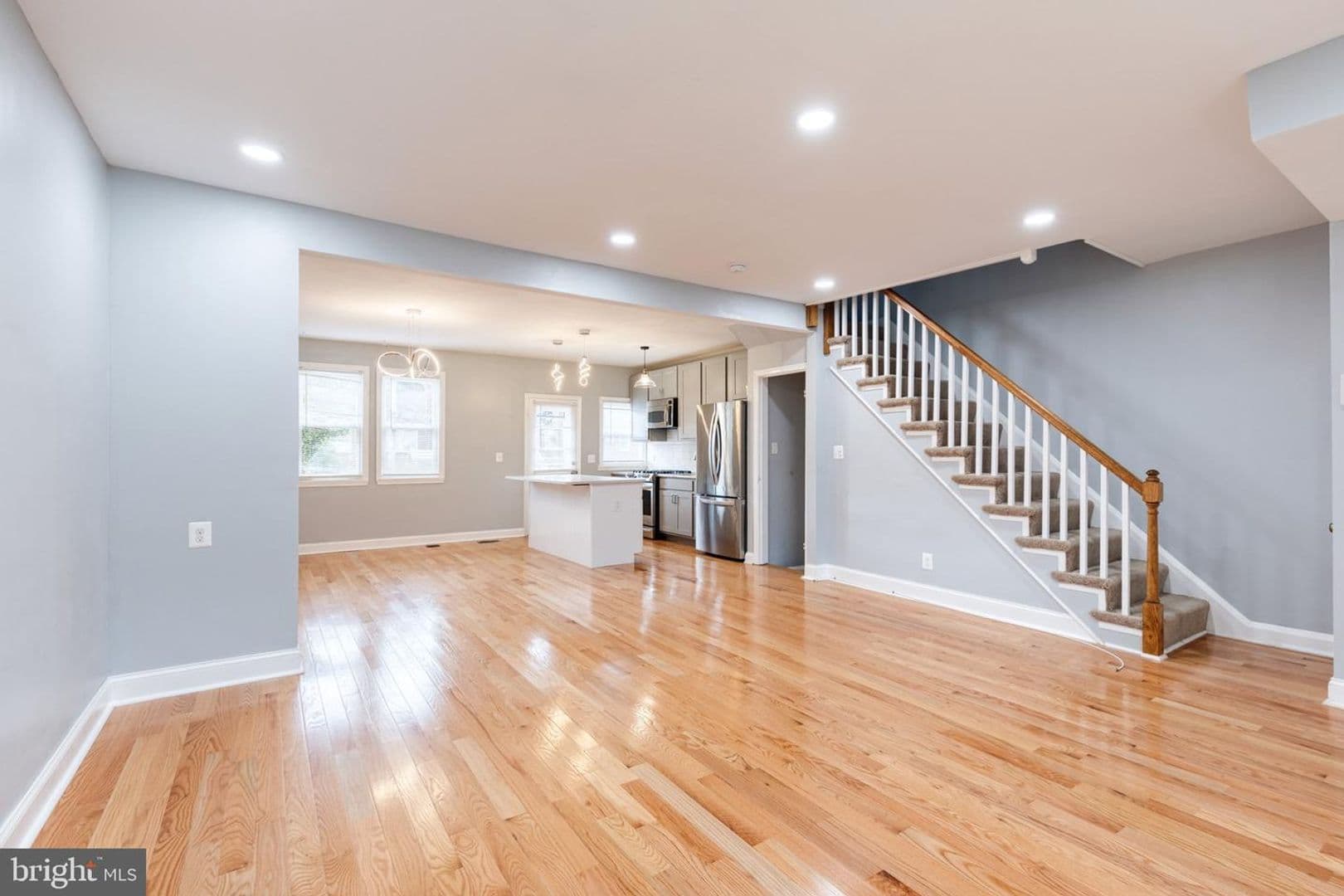 Baltimore Townhome: 1615 Shadyside Road