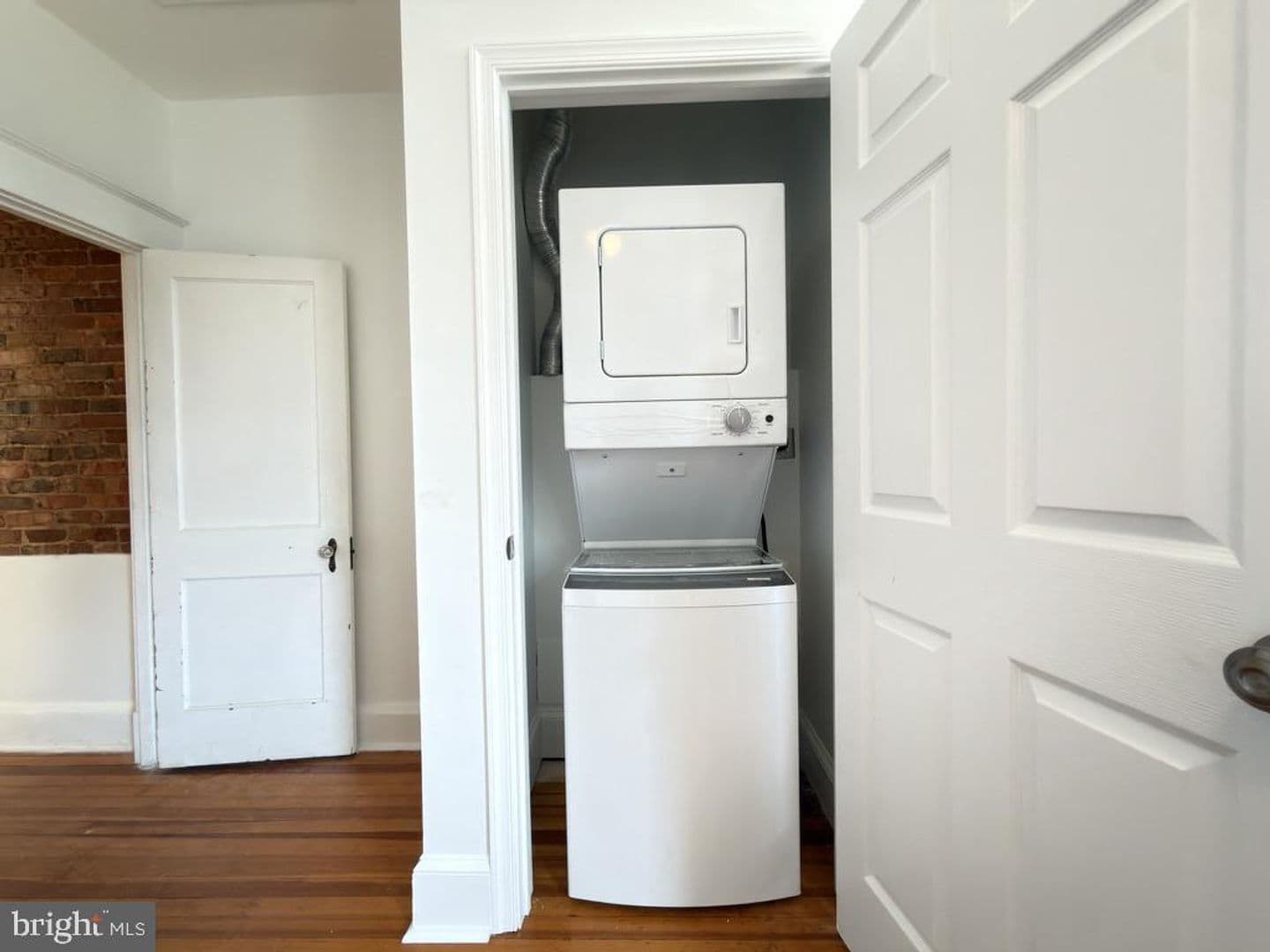 Baltimore House: 1333 W. 40th Street #2