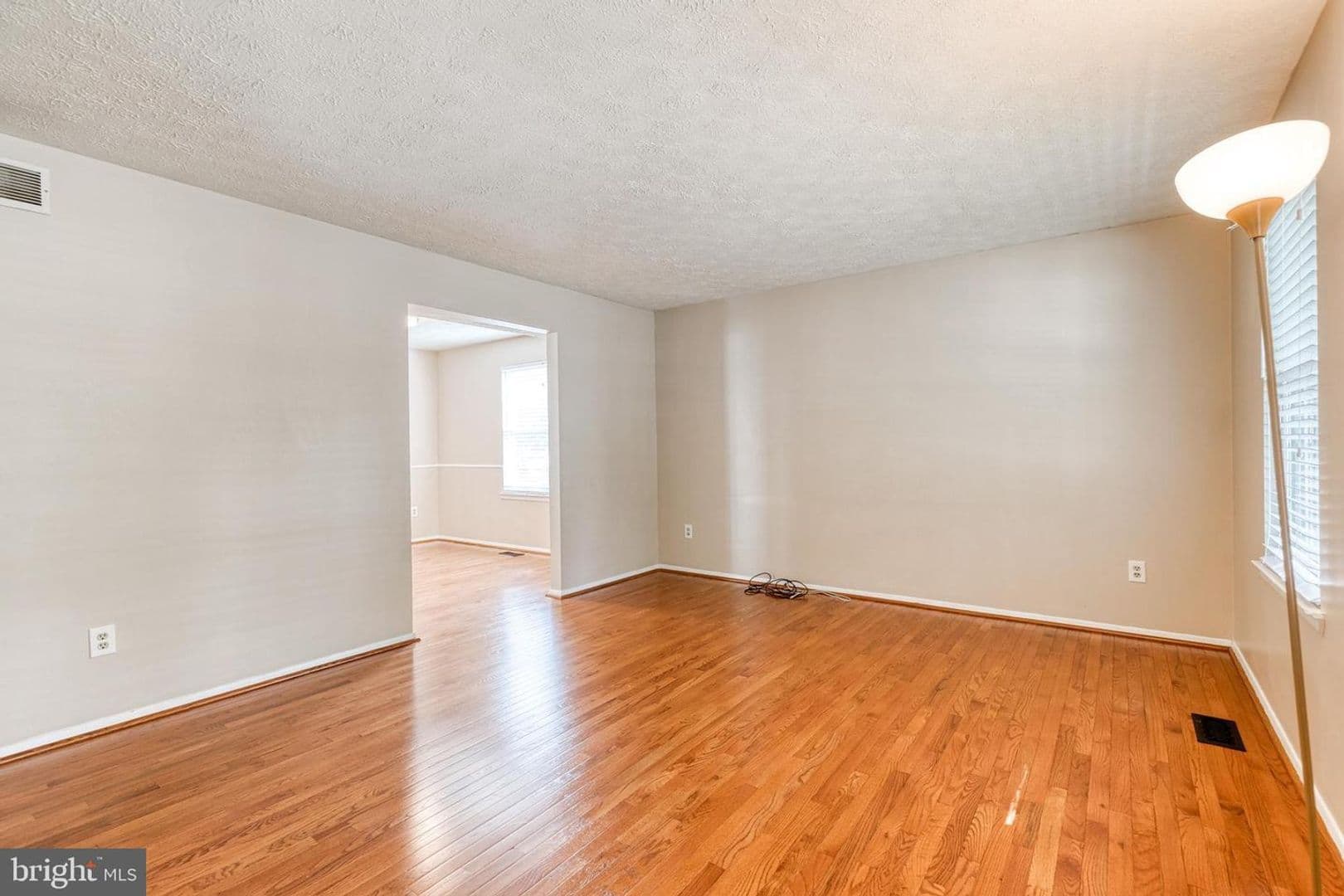 Pasadena House: 7846 Dero Drive