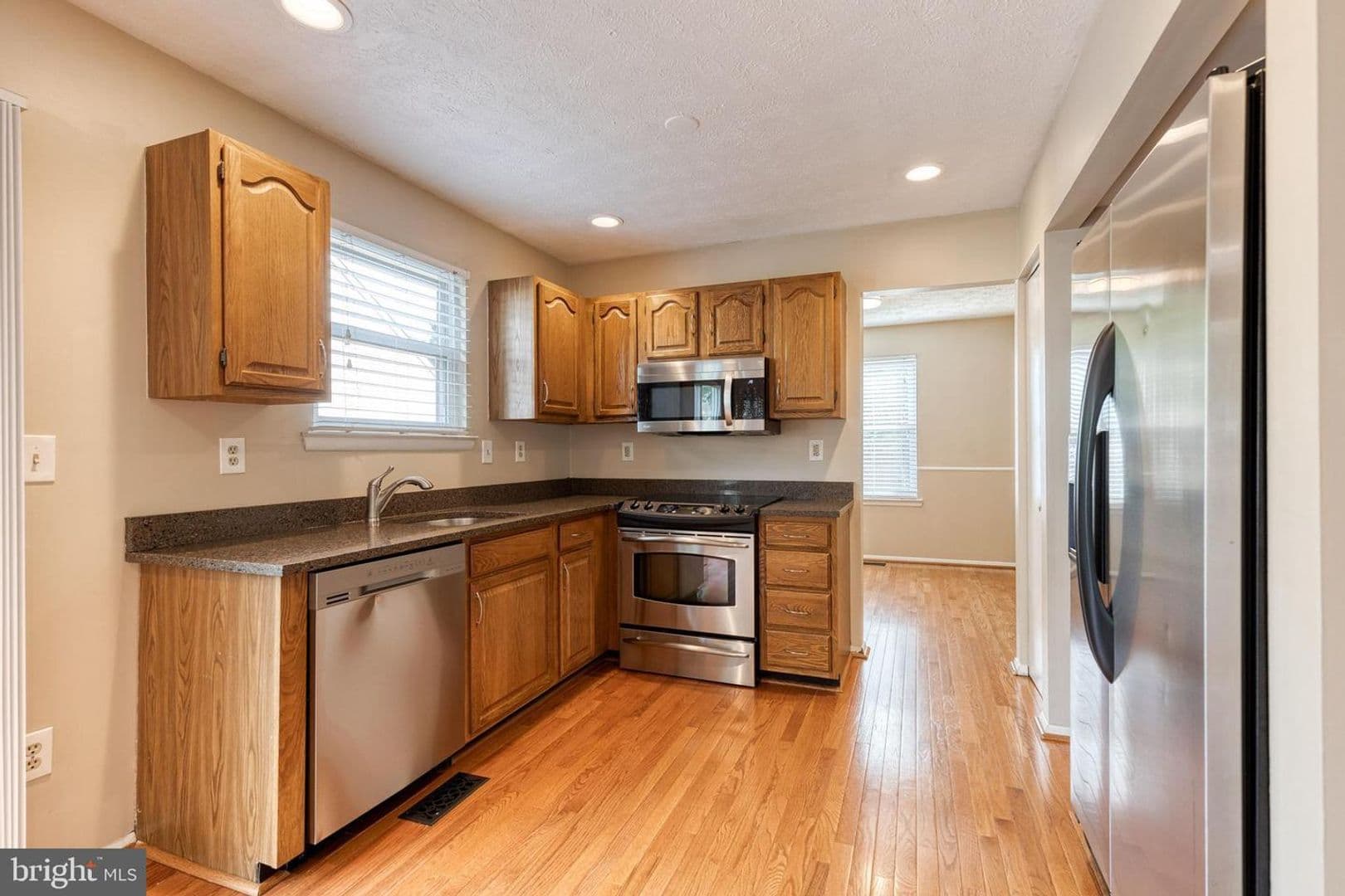 Pasadena House: 7846 Dero Drive