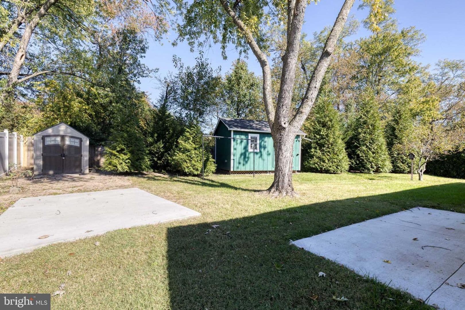 Severn House: 1920 Cuire Drive