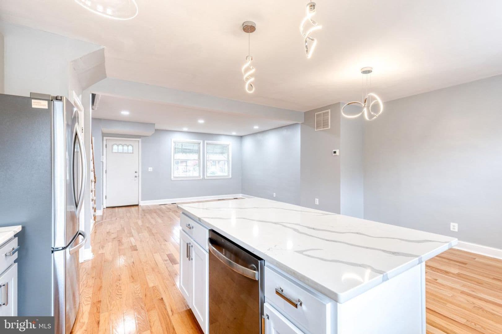 Baltimore Townhome: 1615 Shadyside Road