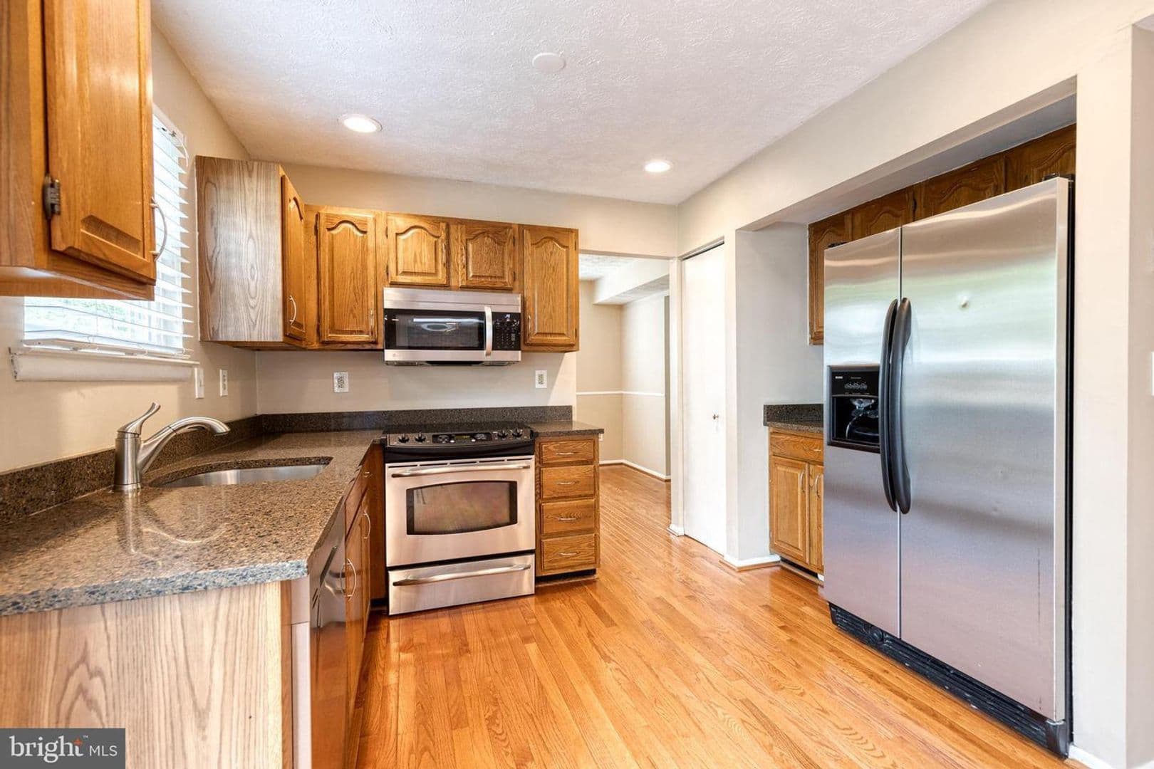 Pasadena House: 7846 Dero Drive