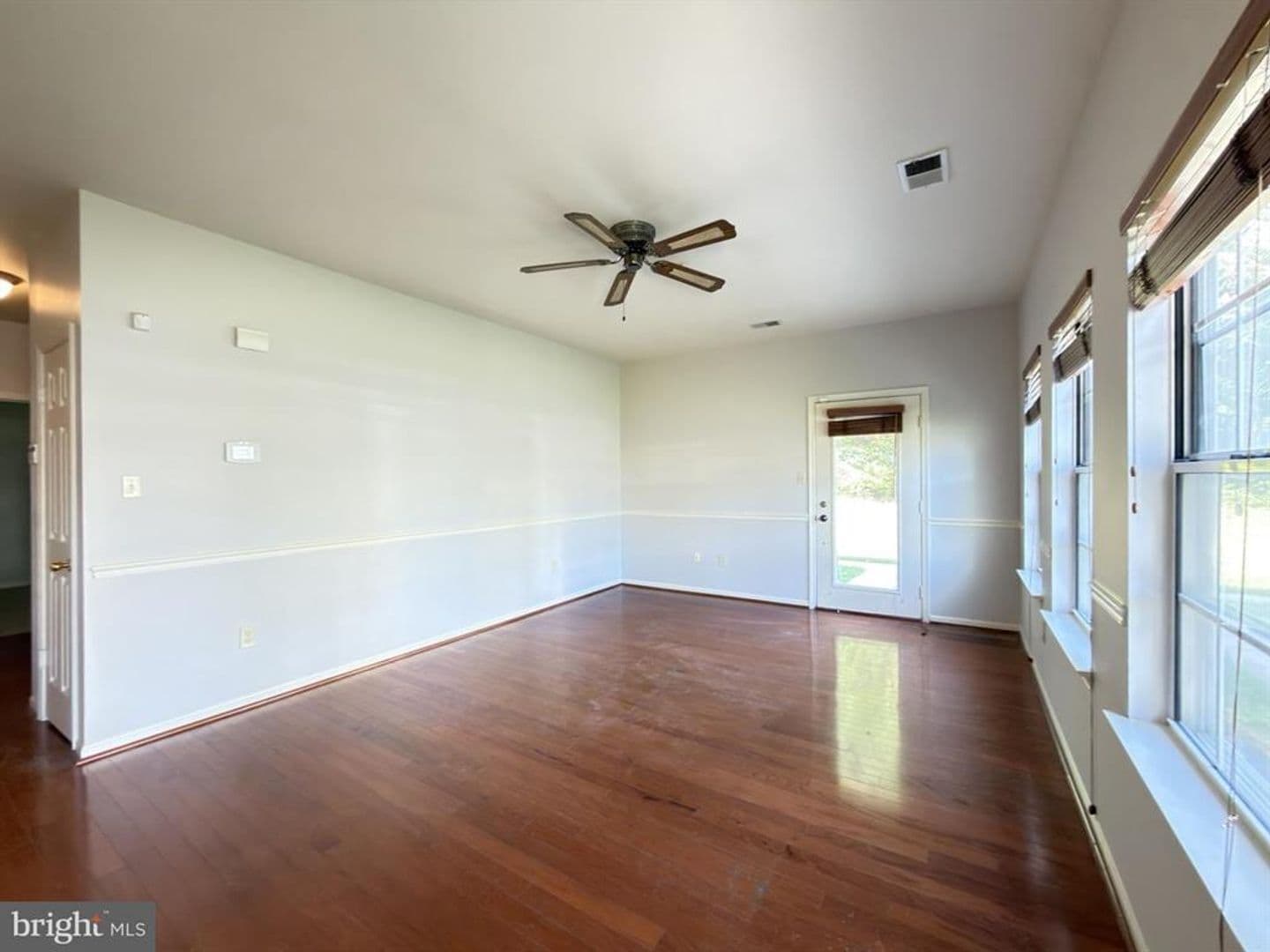 Crofton House: 1426 Nutwood Court