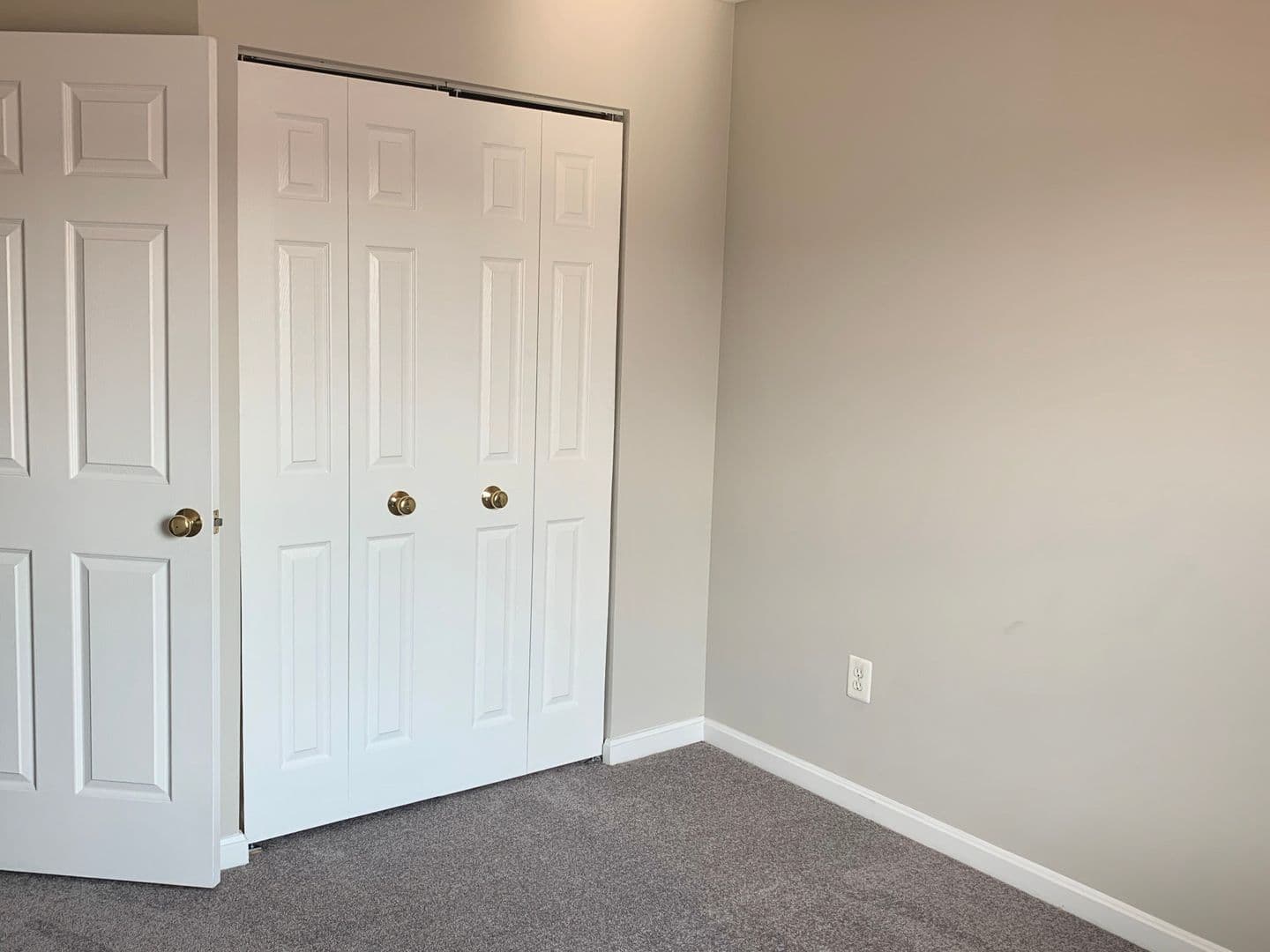 Odenton Townhome: 156 Hidden Hill Circle