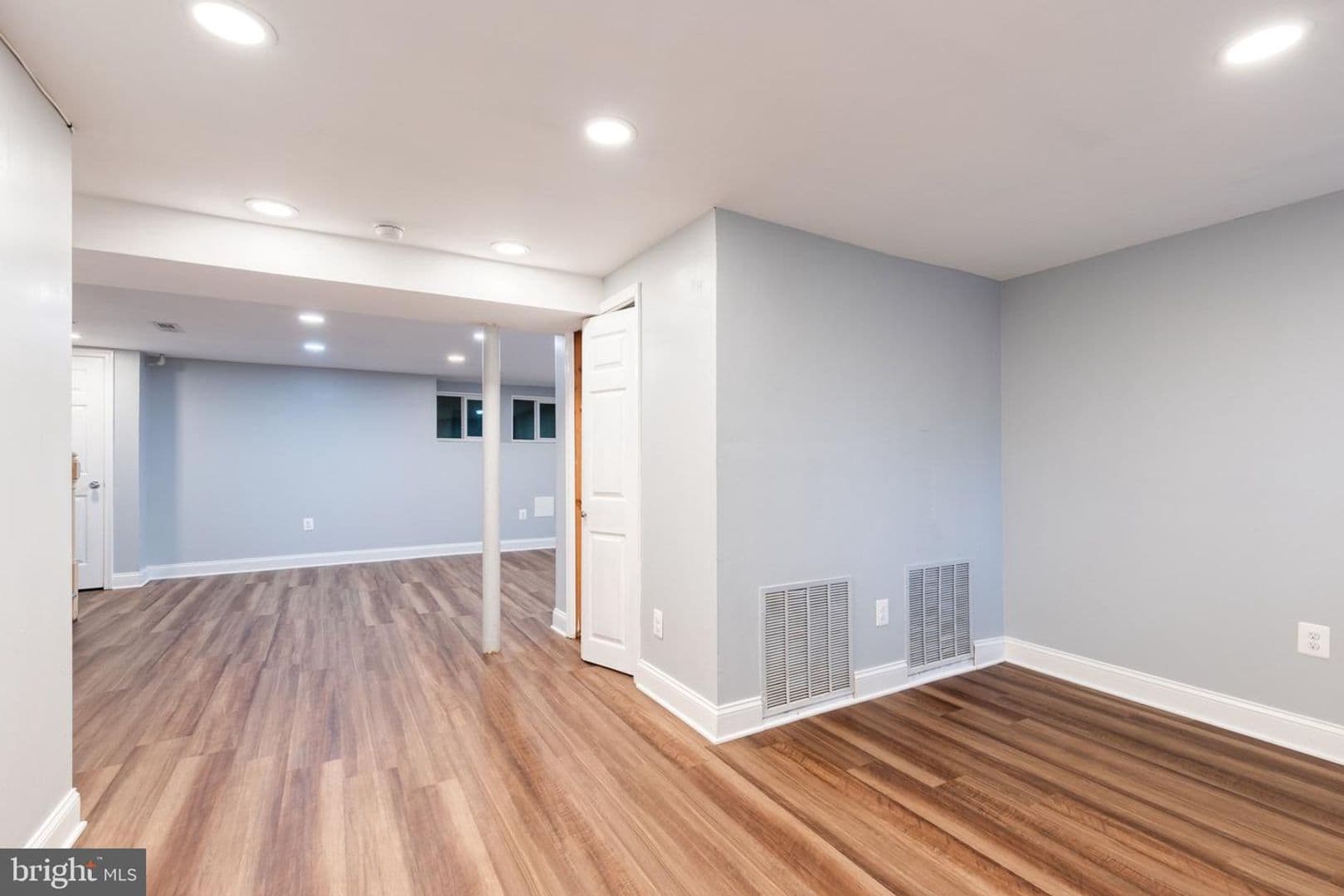 Baltimore Townhome: 1615 Shadyside Road