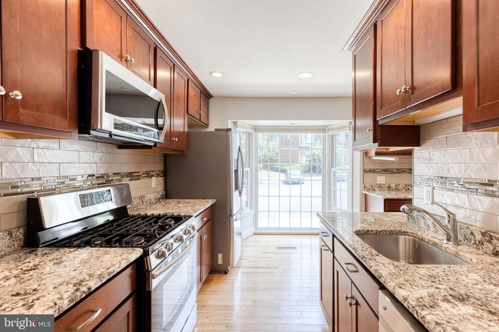 Crofton House: 1632 Angus Court