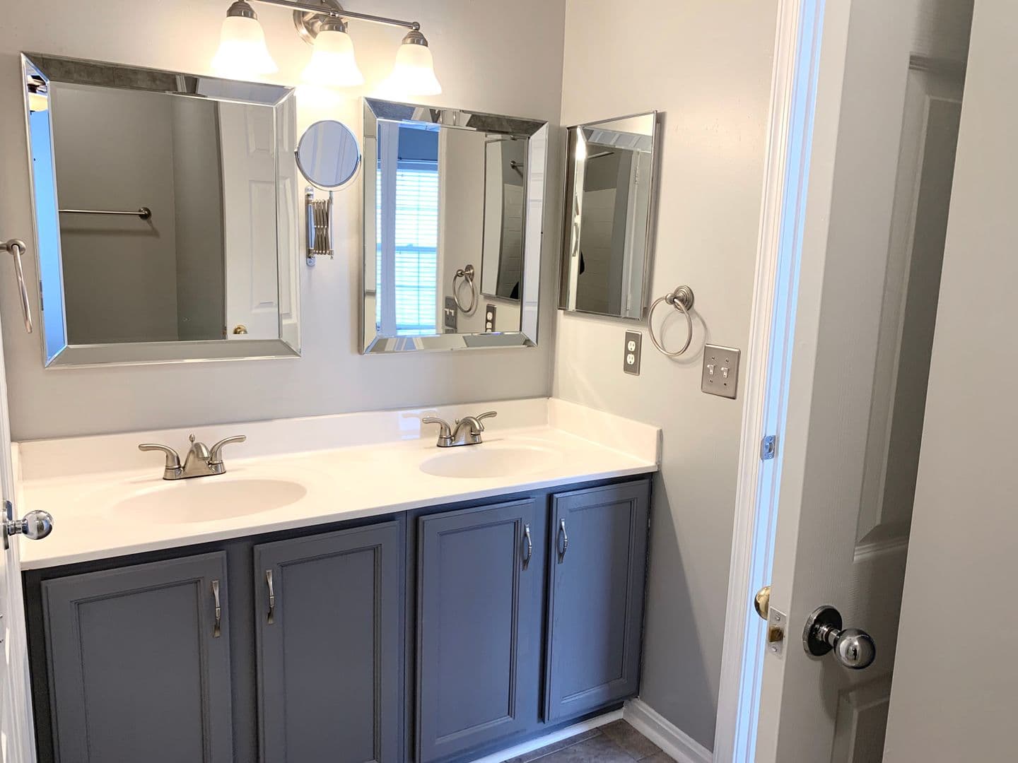 Reisterstown House: 4 Putman Court