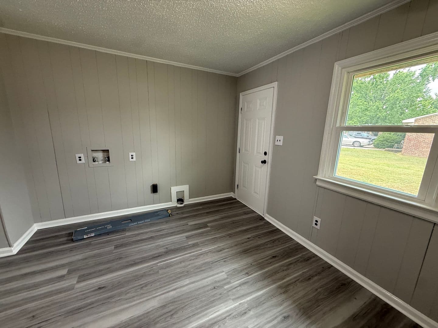 Wilson Apartment: 1704 Snowden Drive