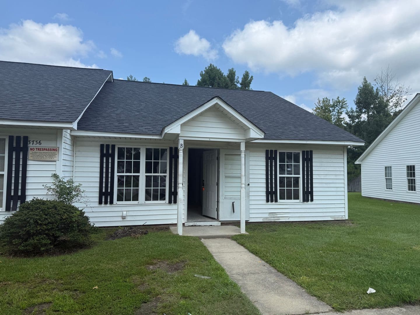 Wilson House: 3736-B Starship Lane