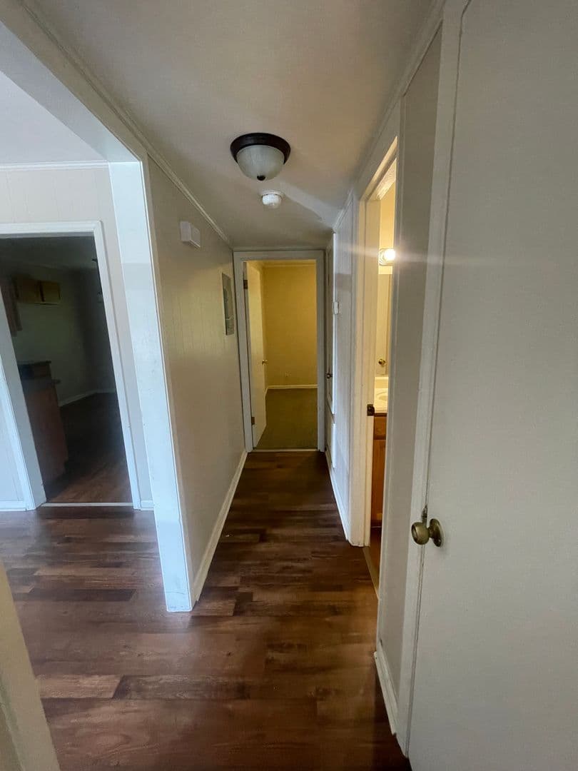Wilson Apartment: 1705 Snowden Drive