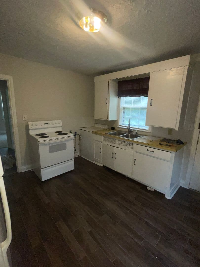 Wilson House: 1115 Arrington Avenue