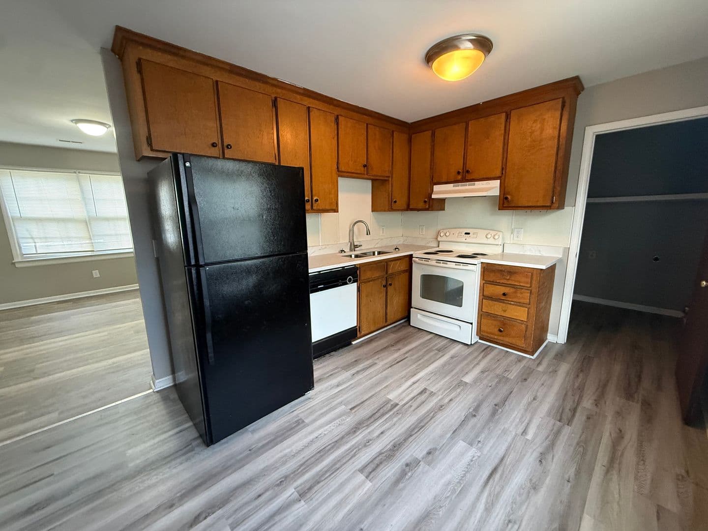 Wilson House: 1809 East Trail Drive SE