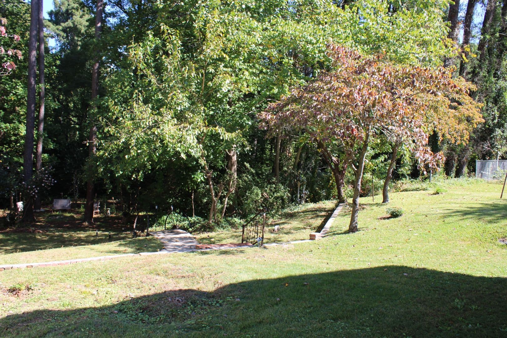 Wilson House: 1404 Woodside Drive