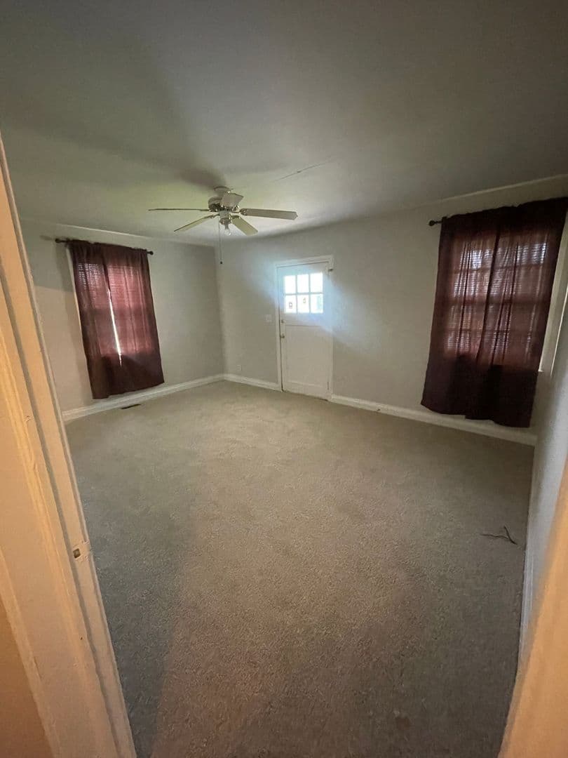 Wilson House: 1115 Arrington Avenue