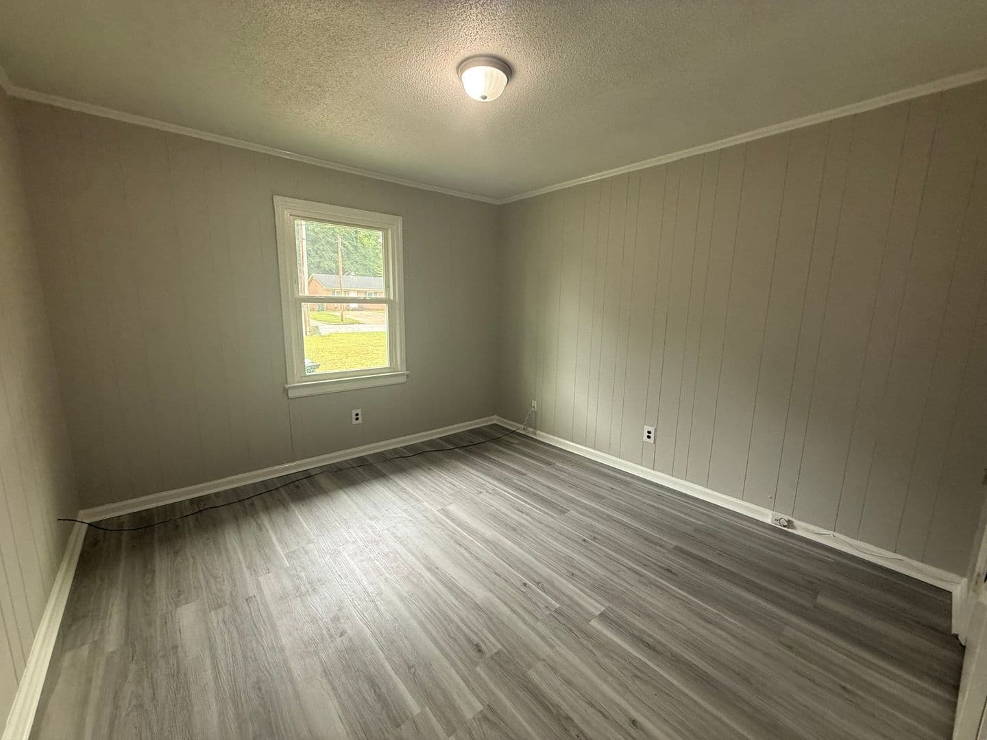 Wilson Apartment: 1704 Snowden Drive