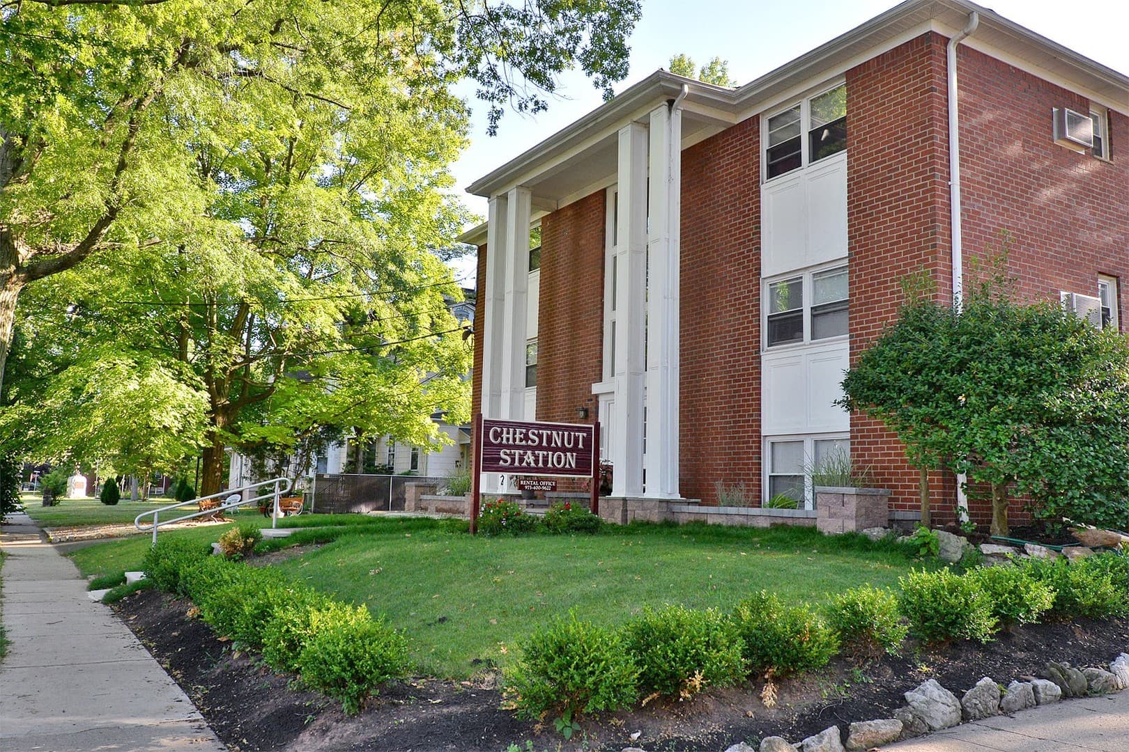 Roselle Park Apartment: 428 Chestnut Street