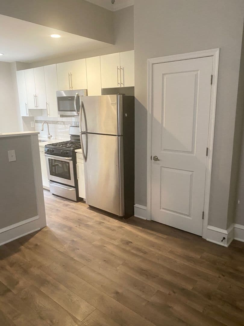 Philadelphia Apartment: 804 N. 16th Street