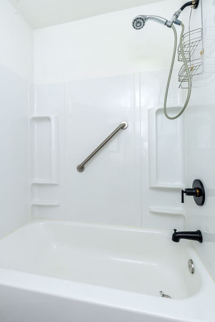 Drexel Hill House: 518 Bloomfield Ave