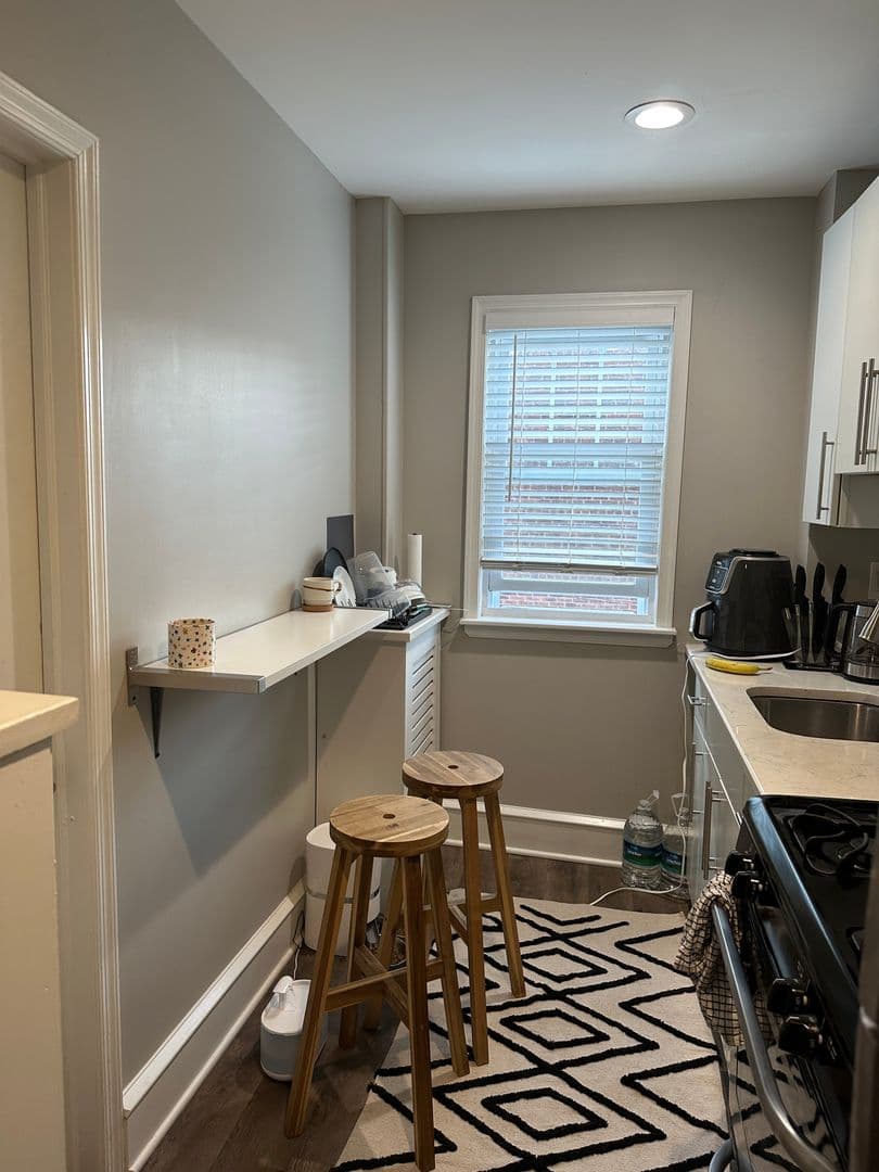 Philadelphia Apartment: 804 N. 16th Street