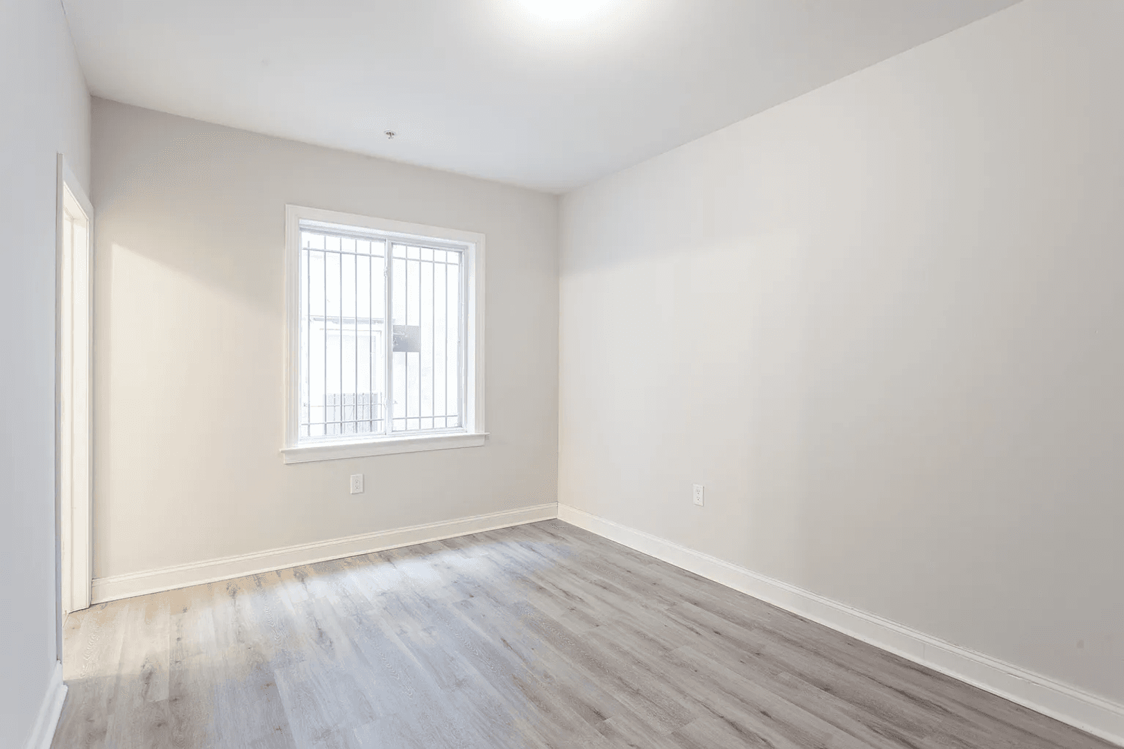 Philadelphia Apartment: 1707 Master Street