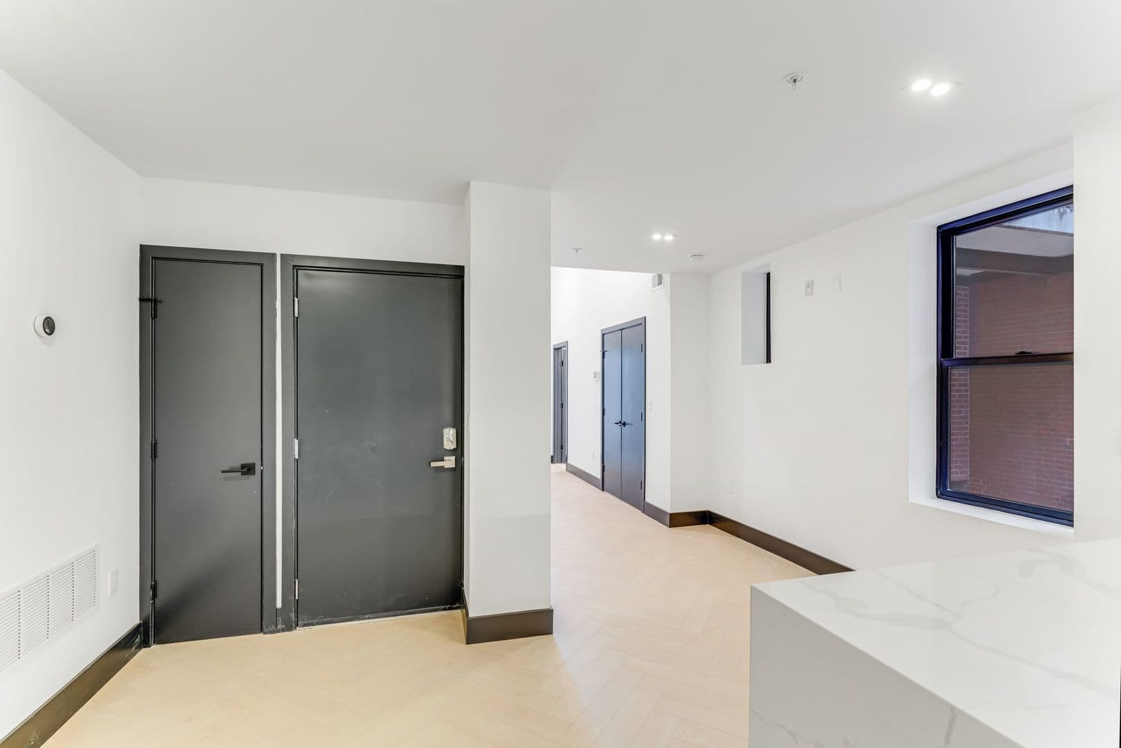 Philadelphia Apartment: 643-645 North 15th Street