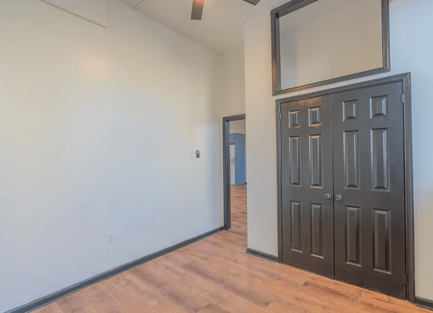 Philadelphia Apartment: 814 North Broad Street
