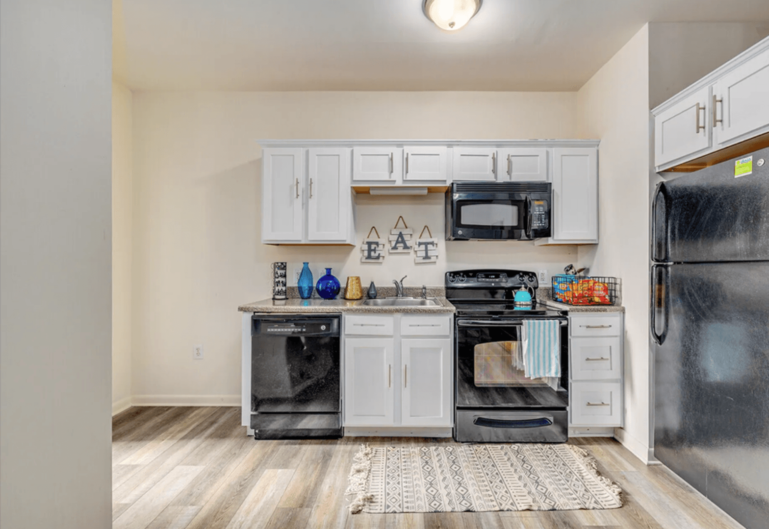 Philadelphia Apartment: 1000 Diamond Street